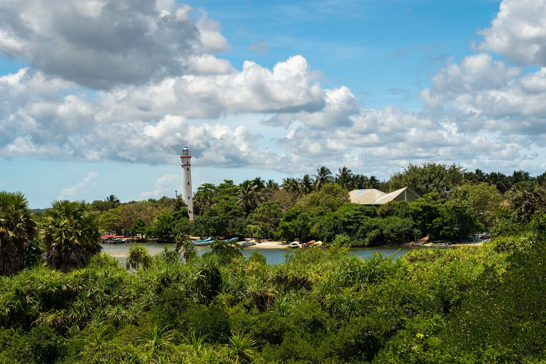 ️ La route côtière vers Batticaloa